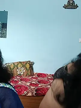Kannadasexywifes online show from May 2026 01:57:16 AM