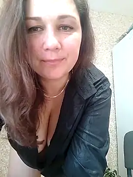 Susan8421 online show from March 2026 09:24:02 AM