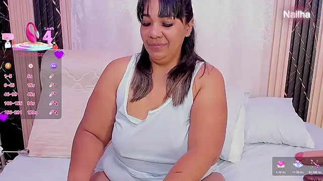 Snapshot of Cinnamon_Skin01 chatting on May 2026 11:06:01 AM Cinnamon Skin01 online show from May 2026 11:06:01 AM