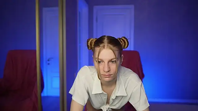 AlisMil online show from April 2026 09:29:02 AM