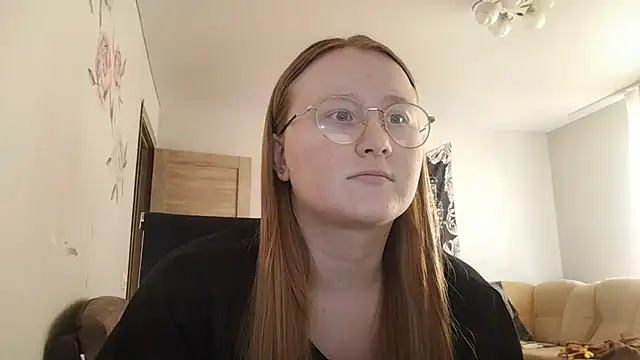 Snapshot of AnikaLipps chatting on April 2026 12:41:01 PM AnikaLipps online show from April 2026 12:41:01 PM