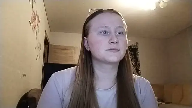 Snapshot of AnikaLipps chatting on May 2026 12:04:01 AM AnikaLipps online show from May 2026 12:04:01 AM
