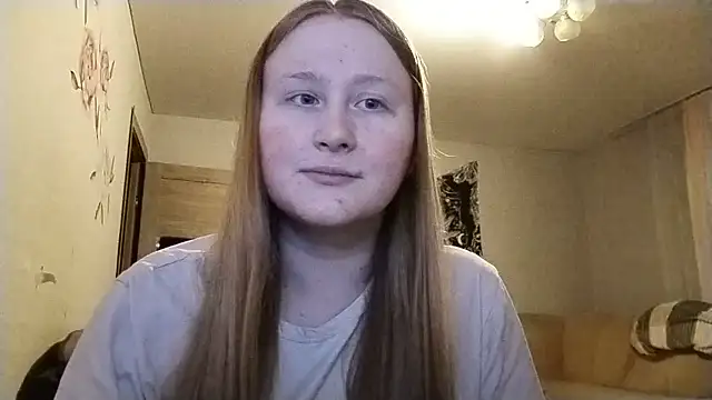 Snapshot of AnikaLipps chatting on May 2026 10:39:01 PM AnikaLipps online show from May 2026 10:39:01 PM
