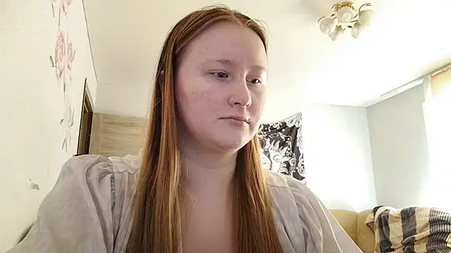 Snapshot of AnikaLipps chatting on June 2026 02:44:02 PM AnikaLipps online show from June 2026 02:44:02 PM