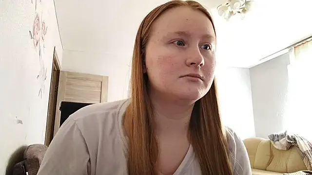 Snapshot of AnikaLipps chatting on June 2026 04:40:02 PM AnikaLipps online show from June 2026 04:40:02 PM