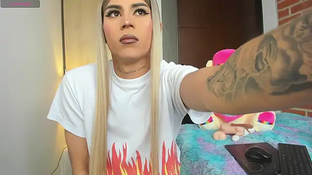 Snapshot of alisoondrean_ chatting on February 2026 06:49:02 PM alisoondrean online show from February 2026 06:49:02 PM