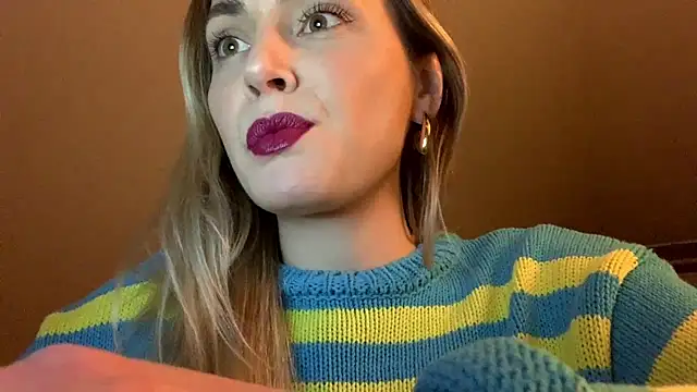 Snapshot of AmelieHot chatting on February 2026 05:22:02 PM AmelieHot online show from February 2026 05:22:02 PM