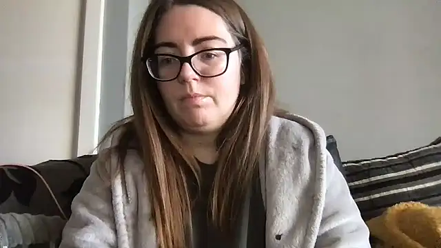 Snapshot of CurvyBx chatting on March 2026 11:49:01 AM CurvyBx online show from March 2026 11:49:01 AM