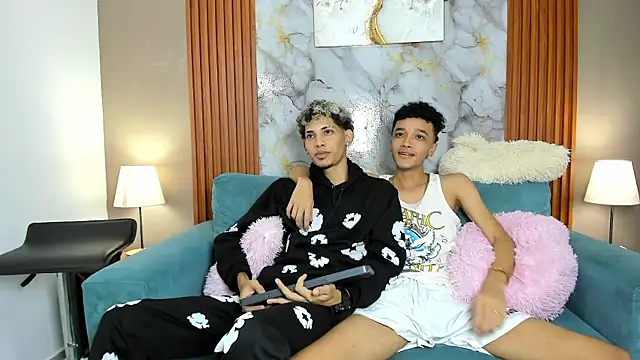 Snapshot of YOUNG_BOYS_HELL chatting on February 2026 06:26:01 AM YOUNG BOYS HELL online show from February 2026 06:26:01 AM