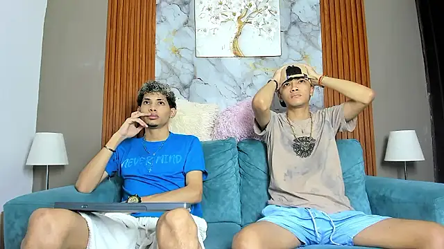 YOUNG BOYS HELL online show from March 2026 01:21:01 AM