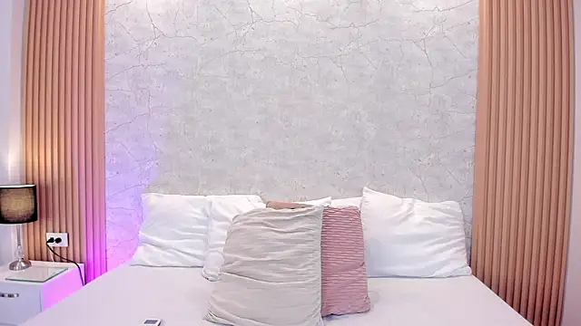 AlanaaWalker online show from February 2026 09:12:02 PM