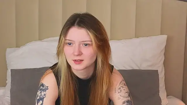 AlyssFrost online show from June 2026 02:38:01 AM