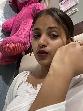 samayra1144 online show from May 2026 10:44:01 AM