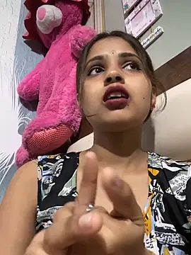 samayra1144 online show from May 2026 11:28:01 AM