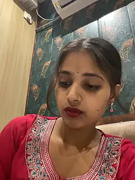 samayra1144 online show from June 2026 11:48:01 AM