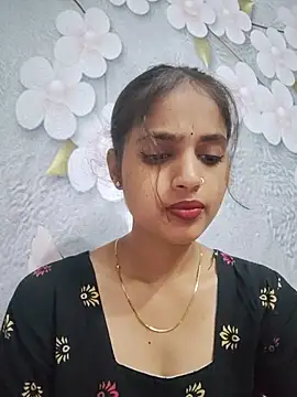 samayra1144 online show from July 2026 07:05:02 AM