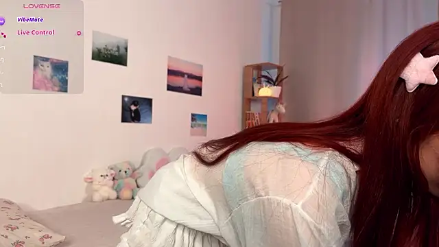 Neonilllla online show from February 2026 02:24:02 PM