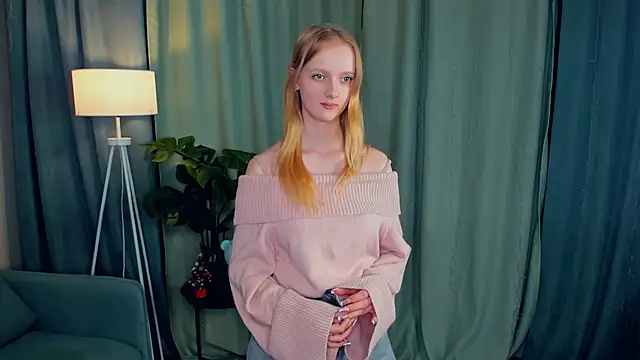 ErinnStandifer online show from February 2026 06:20:02 PM