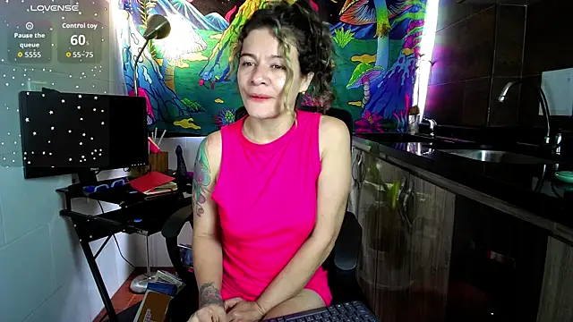 Snapshot of oriana_thomson01 chatting on April 2026 04:27:02 PM oriana thomson01 online show from April 2026 04:27:02 PM
