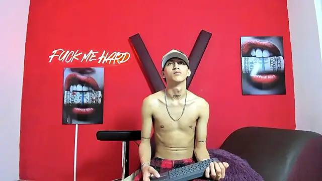 BOYS PLAY online show from March 2026 04:40:02 AM