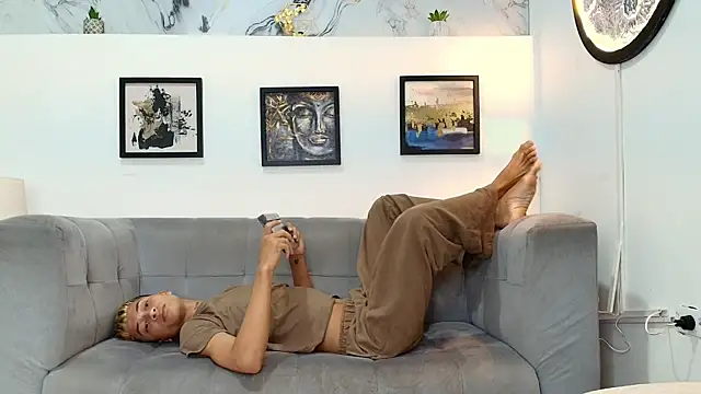 GOLD BOYS online show from May 2026 07:37:01 AM
