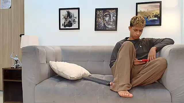 GOLD BOYS online show from May 2026 07:24:02 AM