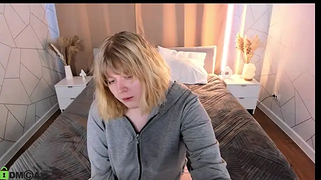 luna c0ra online show from March 2026 01:24:02 AM