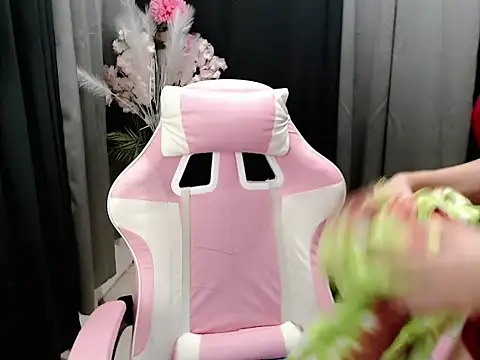 HoneyAfterDark  online show from May 2026 09:23:01 PM