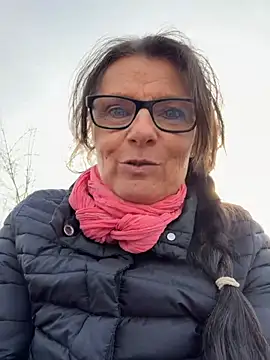 Dance Lady online show from March 2026 02:54:02 PM