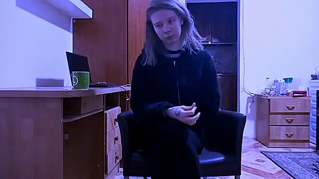 EtherealEm online show from February 2026 07:04:02 PM