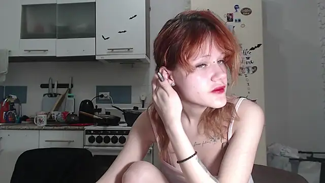 SolarAdrienne online show from March 2026 06:26:02 PM