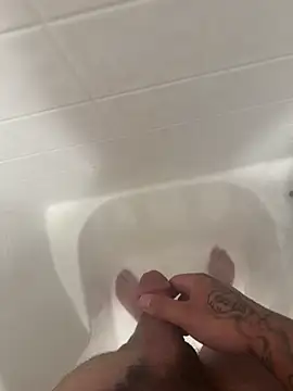 Snapshot of BigdaddyFabian chatting on February 2026 03:21:01 PM BigdaddyFabian online show from February 2026 03:21:01 PM