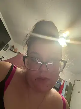 Princesleeanne online show from July 2026 07:16:01 PM