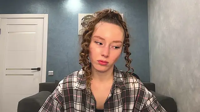 Anna Kare online show from February 2026 12:23:02 PM