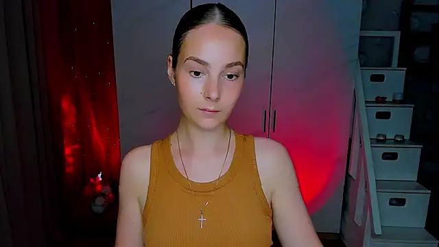 Snapshot of Maddy_Wood_ chatting on July 2026 04:21:01 PM Maddy Wood online show from July 2026 04:21:01 PM