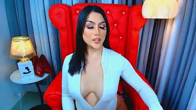 Laureen Hilton online show from April 2026 01:53:02 PM