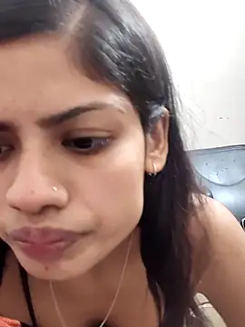 Colleage-girl online show from April 2026 03:53:01 PM