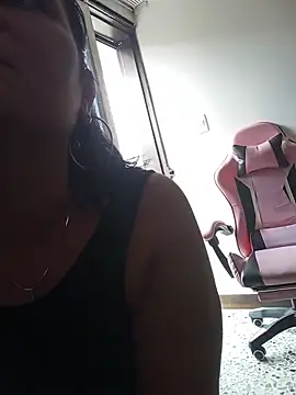 Snapshot of Mishell_Perez chatting on February 2026 07:22:01 PM Mishell Perez online show from February 2026 07:22:01 PM