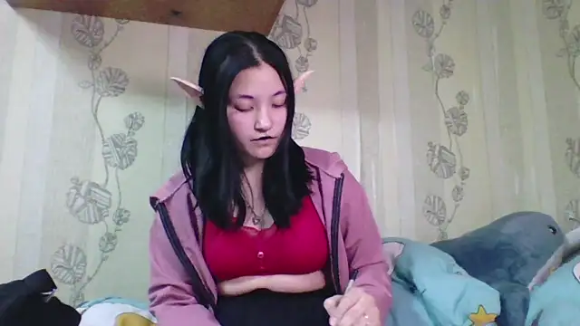 Snapshot of yourcutevikki chatting on February 2026 05:11:01 PM yourcutevikki online show from February 2026 05:11:01 PM