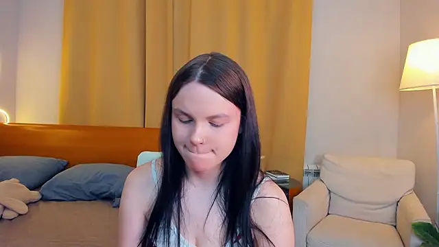 LeilaErcolani online show from March 2026 07:55:02 PM