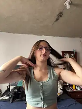 Snapshot of Aria__Rousse03 chatting on February 2026 02:35:01 PM Aria Rousse03 online show from February 2026 02:35:01 PM