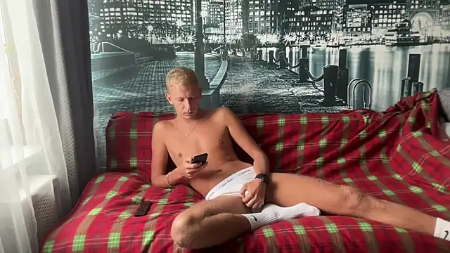 Anton blond online show from April 2026 07:57:02 AM