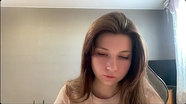 LunnaBliss online show from May 2026 03:51:01 PM