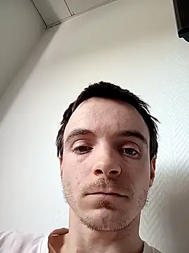 thom7246 online show from March 2026 09:10:02 AM