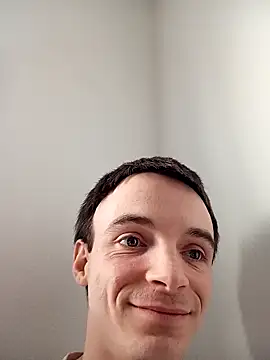 thom7246 online show from March 2026 09:21:02 AM