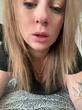 Snapshot of Frenchgirl45 chatting on March 2026 01:17:02 PM Frenchgirl45 online show from March 2026 01:17:02 PM