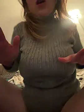 Snapshot of Frenchgirl45 chatting on March 2026 11:08:01 PM Frenchgirl45 online show from March 2026 11:08:01 PM