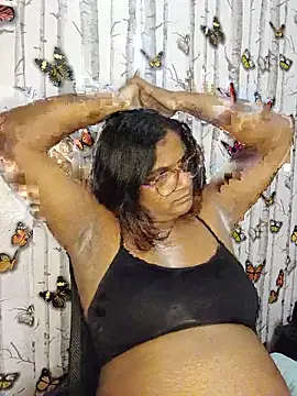Snapshot of indianstrawberrylips4u chatting on June 2026 05:45:02 PM indianstrawberrylips4u online show from June 2026 05:45:02 PM