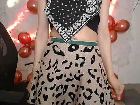 Snapshot of Cute_Liza0 chatting on February 2026 02:14:01 PM Cute Liza0 online show from February 2026 02:14:01 PM