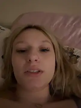 hyperafterdark online show from April 2026 02:44:01 PM